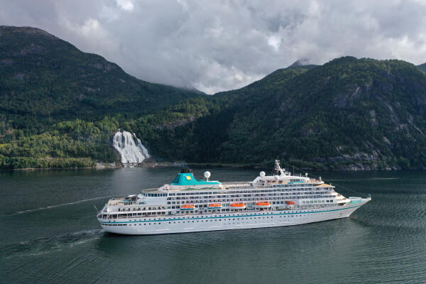 Von Panama bis nach Polynesien mit MS AMERA